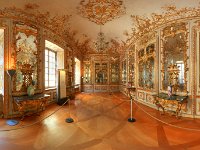 Porzelankabinett-pan-180 1